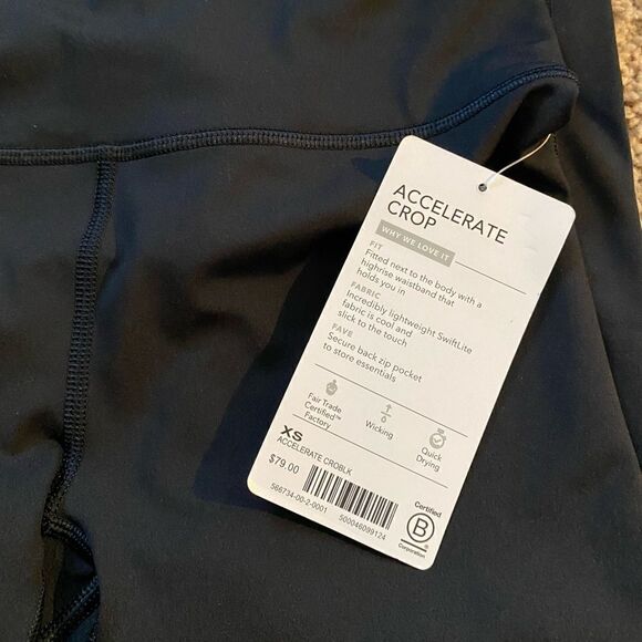 Athleta Accelerate Crop - Picture 7 of 12